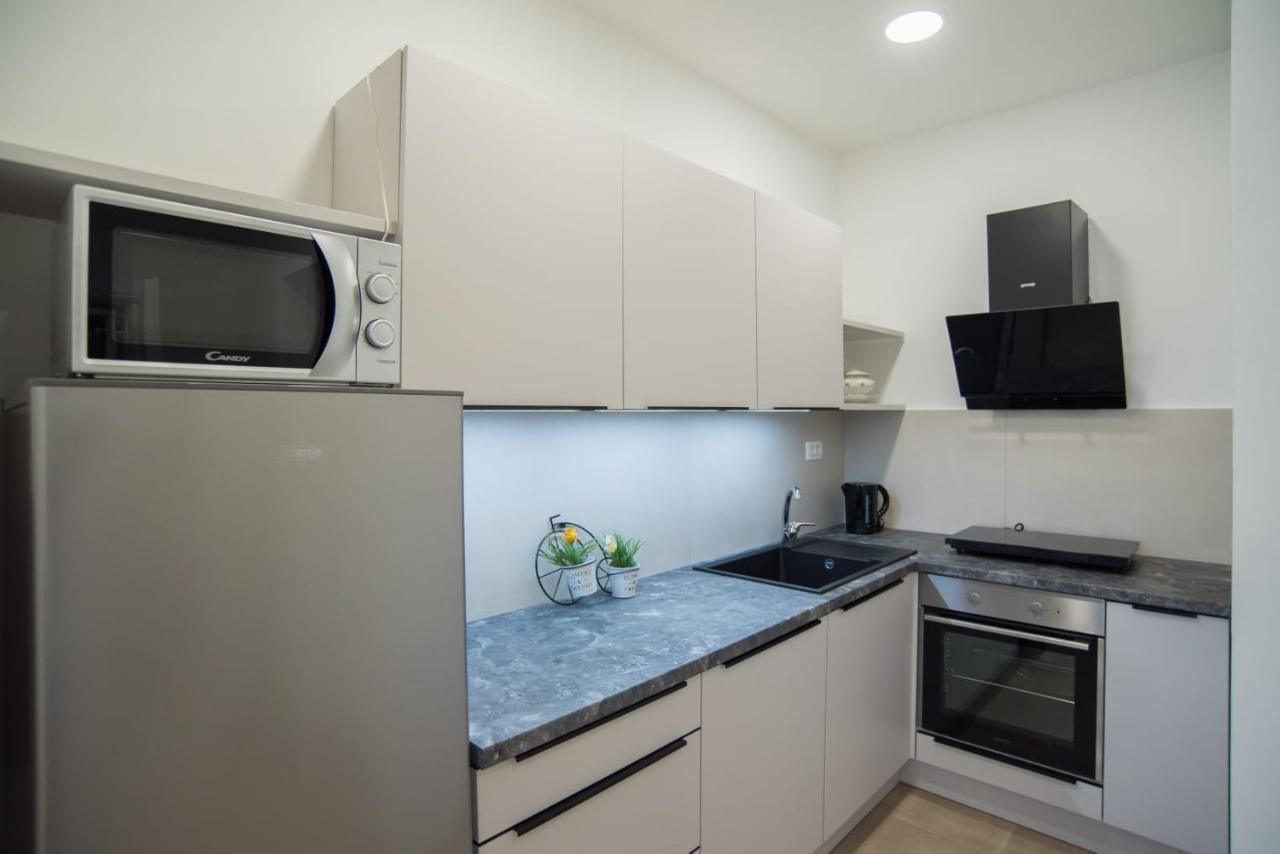 Ita&Toni Apartment Split Exterior photo